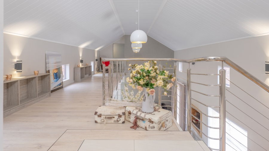 4 Bedroom Property for Sale in Oceanview Heights Western Cape